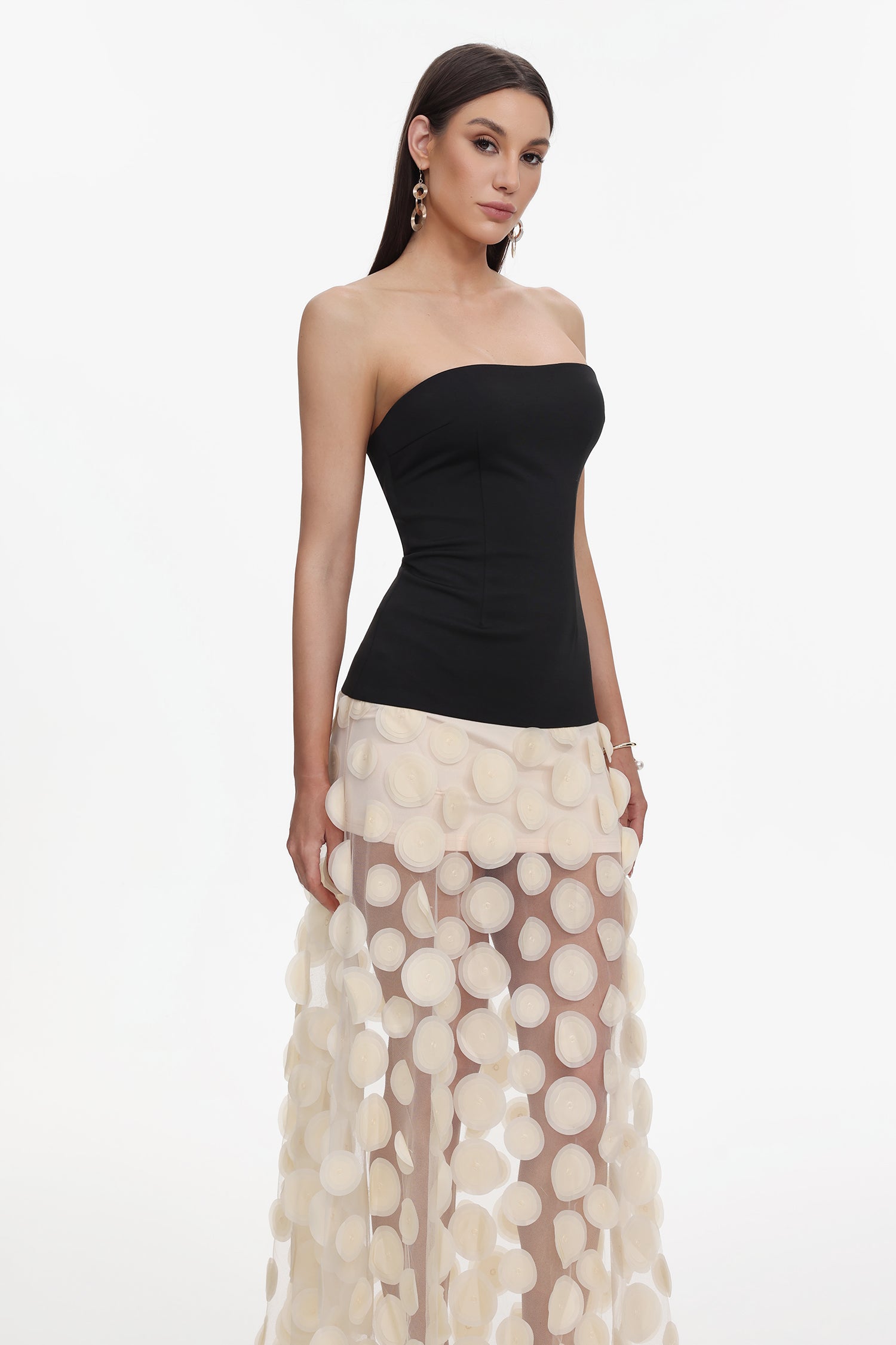 Falzer Sleeveless Netting Wafer Maxi Dress