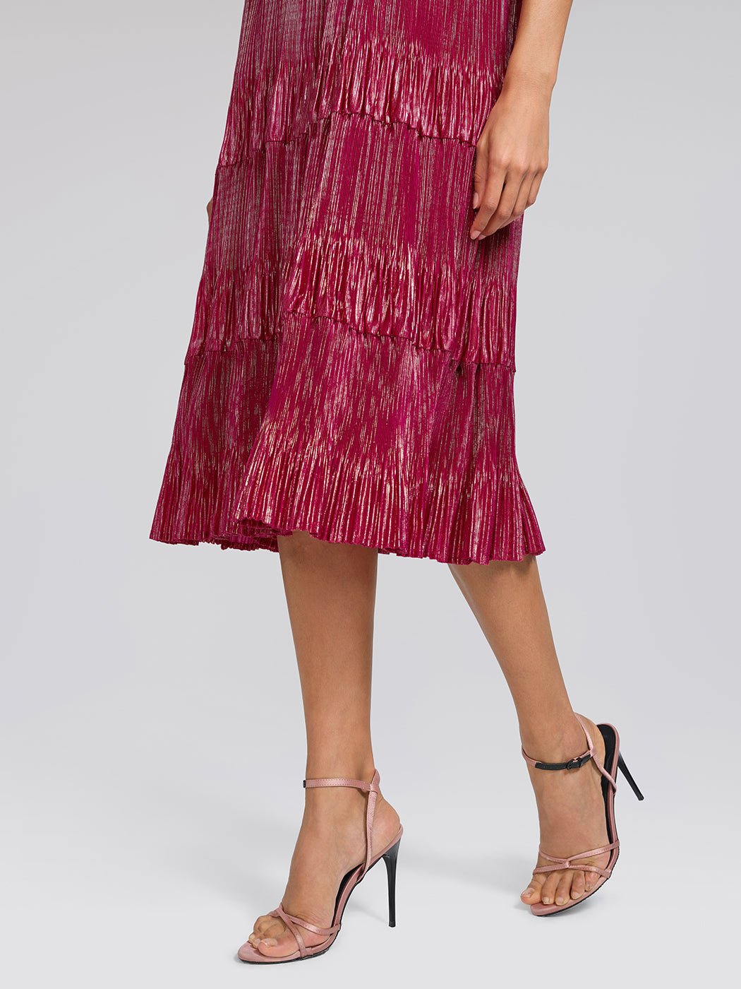 Foil Print Pleated Printed High-Stretch Dress (Waist Tie Included)