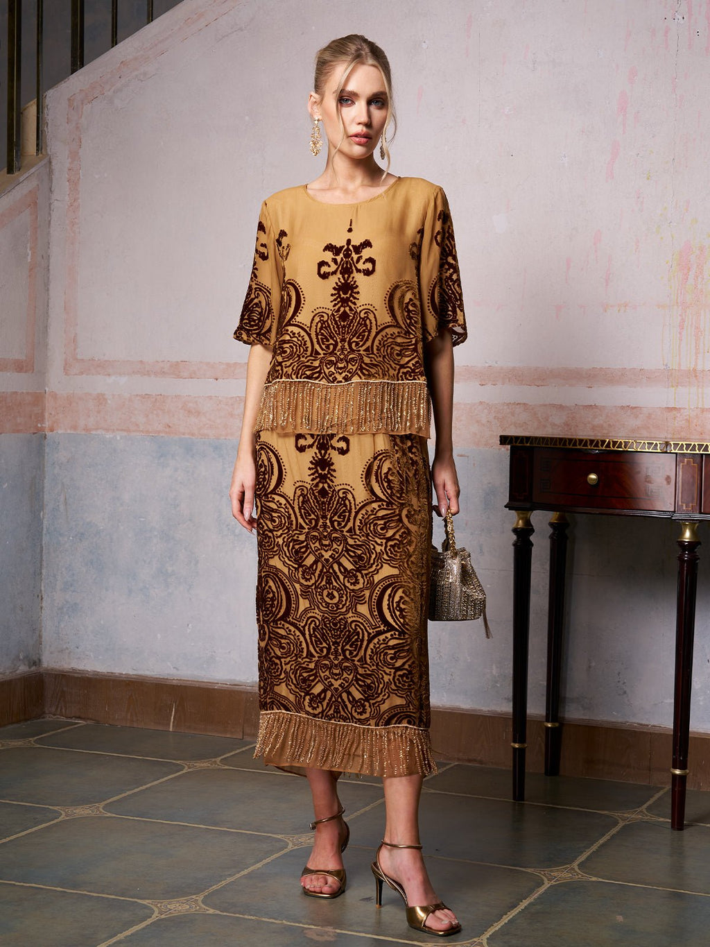 Baroque Velvet Fringe Set