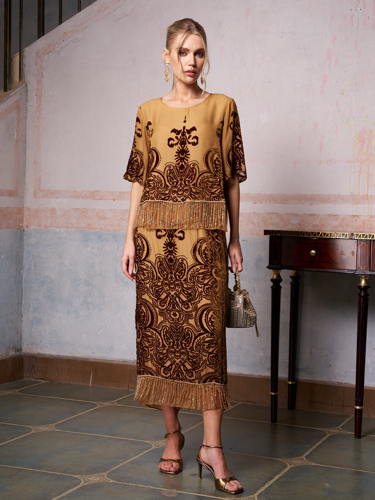 Baroque Velvet Fringe Set