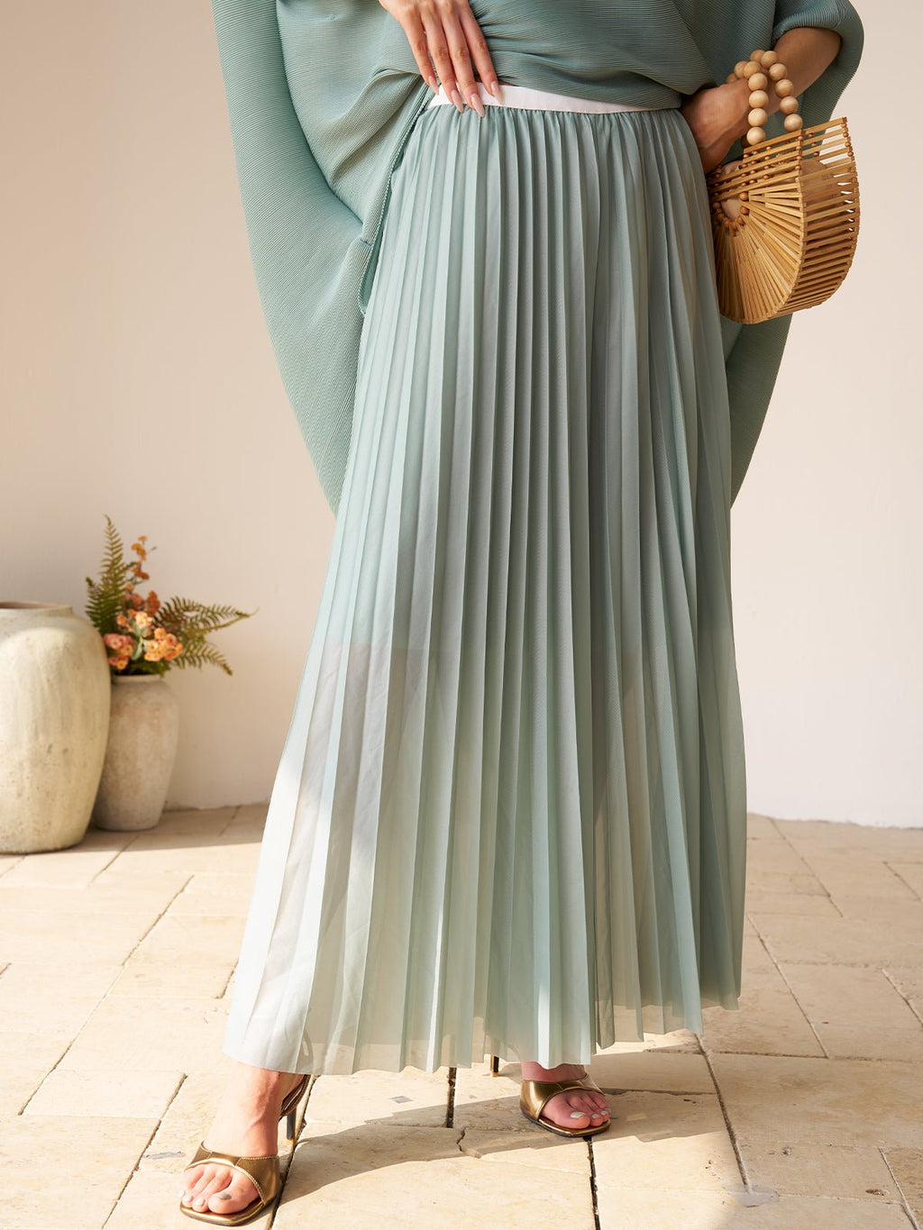 Pleated Floral Appliqué Set