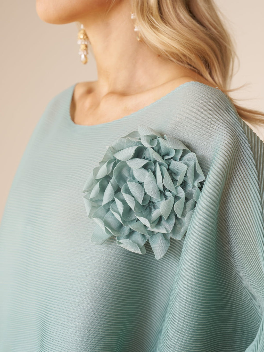 Pleated Floral Appliqué Set